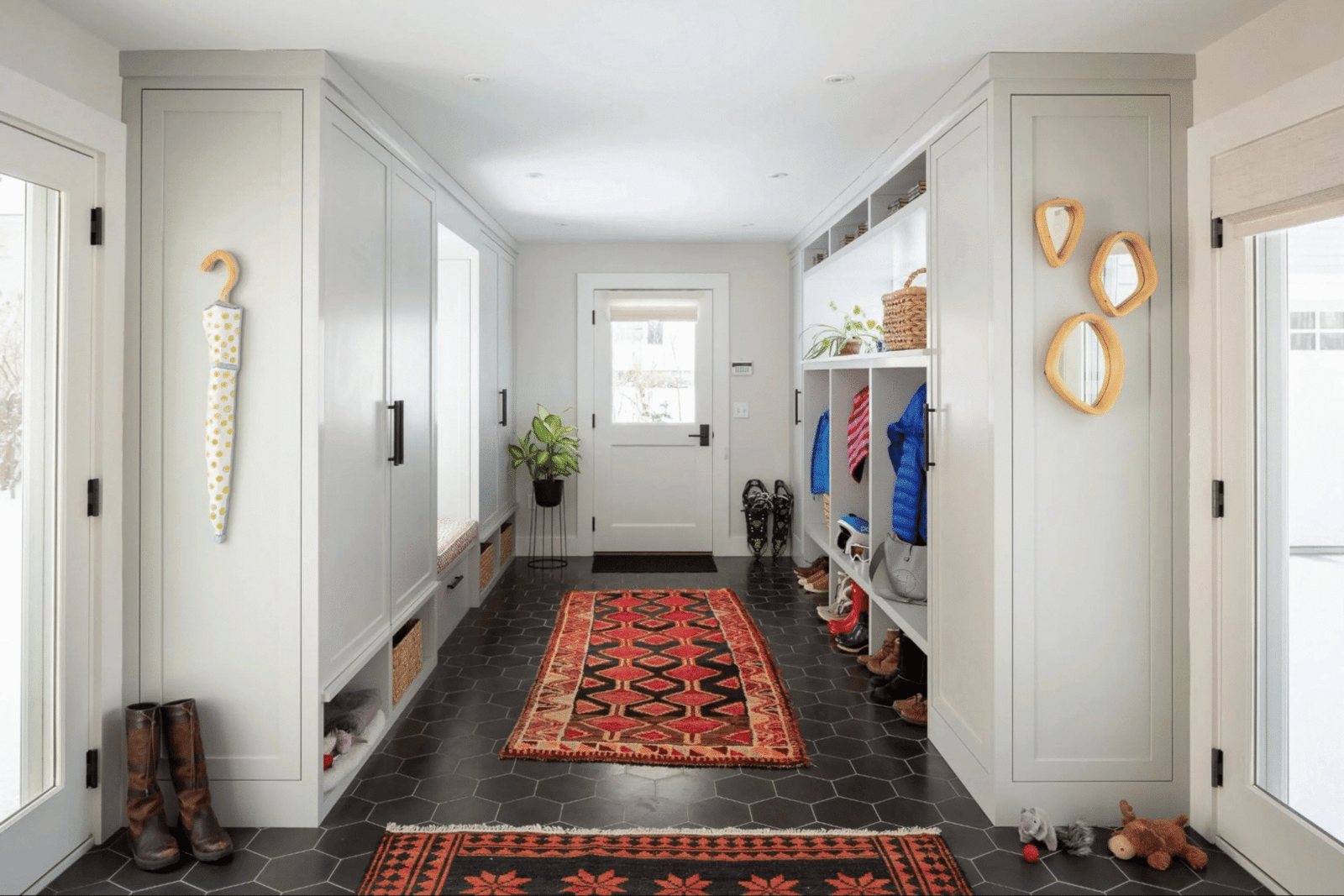 15+Perfect Mudroom design Tips You Should Consider Before working on it